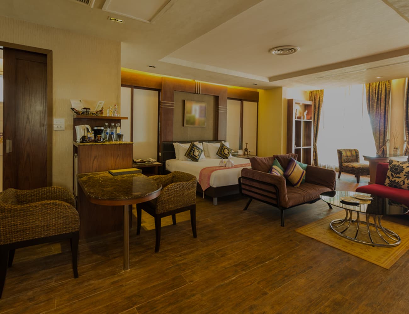 b-hotel